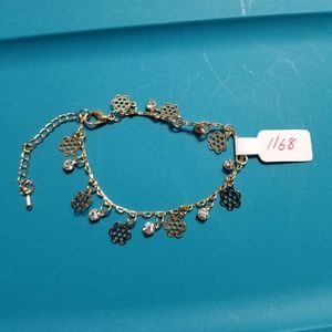 FLOWER BRACELET